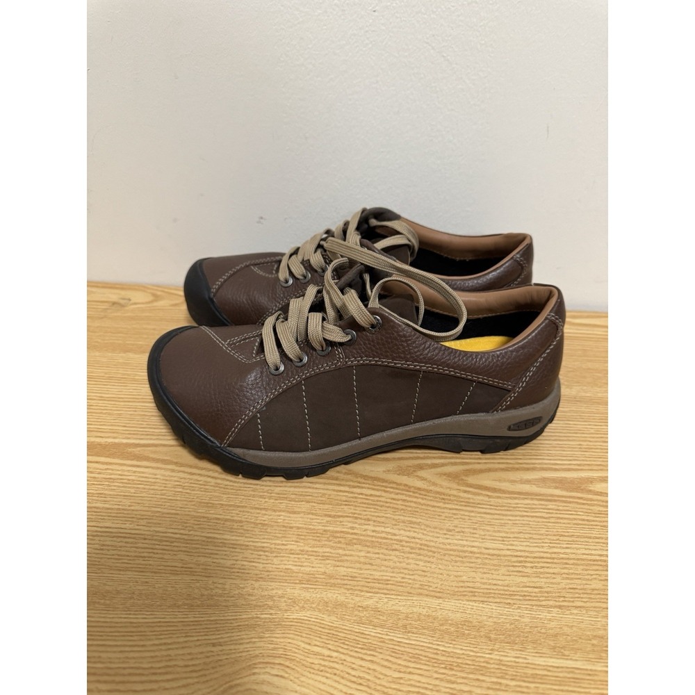 KEEN Women's Size 9 Wide Presidio Sneaker Shoe Cascade Brown/Shitake